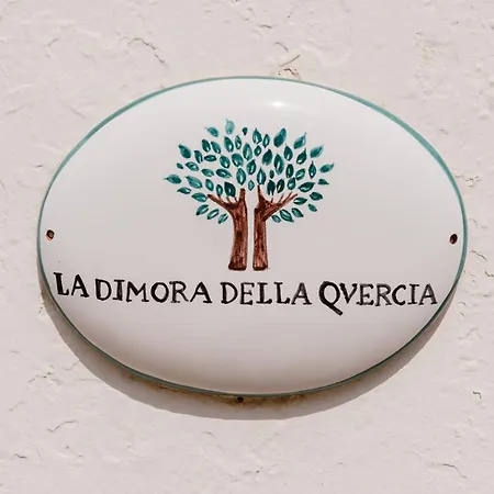 Dimora Della Quercia タヴィアーノ